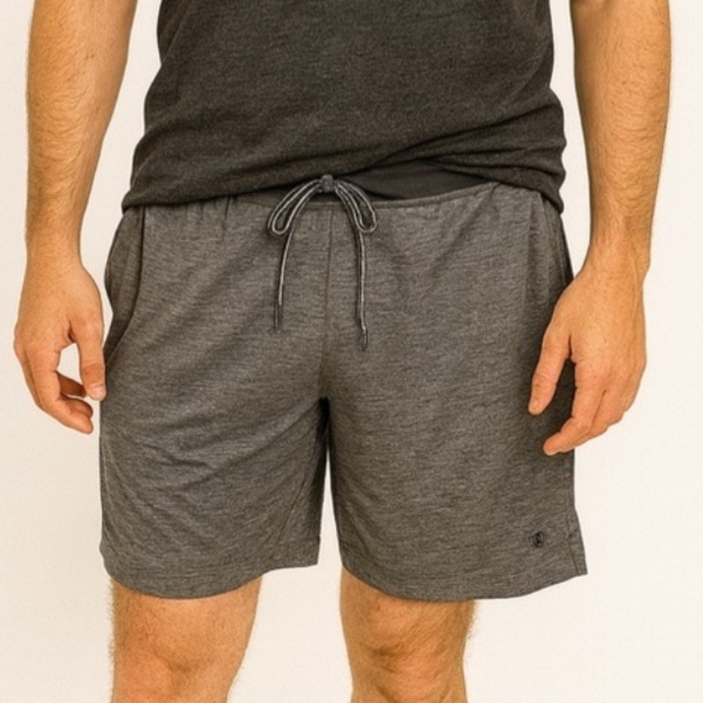 Apana Men’s Gray‎ Athletic Training Shorts Size M